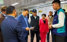 Депутаты столичного маслихата провели выездное совещание на базе ТОО «Астана Тазалық»