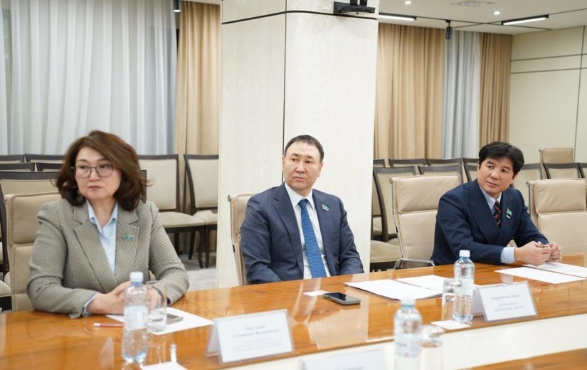 Астана мәслихаты мен Maqsut Narikbayev University зерттеулер саласында ынтымақтастықты бастайды