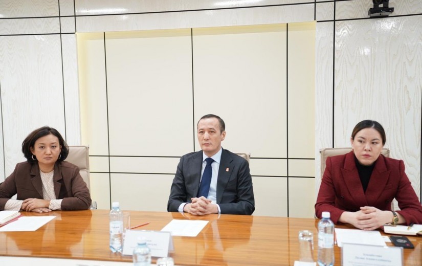 Астана мәслихаты мен Maqsut Narikbayev University зерттеулер саласында ынтымақтастықты бастайды