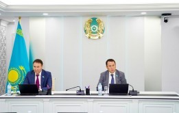 Тұрақты комиссияның отырысында балалардың құқықтарын қорғау және қауіпсіздігін қамтамасыз ету мәселелері қарастырылды