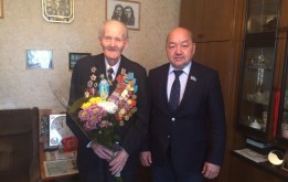 Посещение ветеранов Великой Отечественной войны депутатом Мухтаром Тулеутаевым