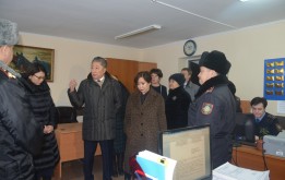 Как работают участковые инспектора  города с населением