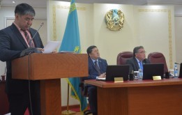 Под председательством Сарсенбека Жунусова состоялось заседание постоянной комиссии по вопросам строительства, экологии, транспорта, торговли и жилищно-коммунального хозяйства маслихата города Нур-Султан.