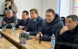 Кезекті сессияға дайындық аясында «Алматы» ауданындағы «Оңтүстік-Шығыс» тұрғын алабында орналасқан бірқатар нысандарды мәслихат депутаттары аралады