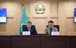 В День партии на выездном совещании обсудили планы развития района «Алматы», недавно поделенного на две административно - территориальные единицы