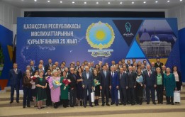 Маслихатам  Казахстана  25-лет