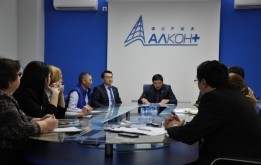 Послание Президента Республики Казахстан «Третья модернизация Казахстана: глобальная конкурентоспособность» обсудили в ТОО «Фирма «Алкон+» с участием депутатов маслихата