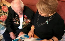 Депутат Зауре Жусупова поздравила ветеранов ВОВ округа