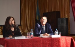 В избирательных округах продолжается разъяснение депутатами Послания Главы государства