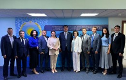 Встреча депутата Сената Парламента Республики Казахстан с депутатами маслихата города Астаны