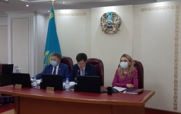 В городском маслихате состоялось пленарное заседание 66-ой внеочередной сессии под председательством Саята Батпенова