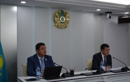 Встреча депутатского корпуса столицы с акимом  города