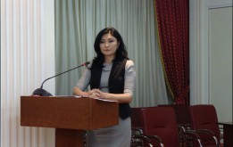 На заседании Общественного совета столицы под председательством Сансызбая Есилова обсудили ряд актуальных вопросов города, касающихся организации работы дошкольных образовательных учреждений, сельскохозяйственных ярмарок, платных парковок.