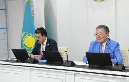 Қоғамдық кеңестің кезекті отырысында Жоғары және жоғары оқу орнынан кейінгі білім беру арқылы мамандарды даярлауға мемлекеттік тапсырысты бөлу туралы сөз қозғалды