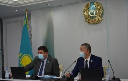 Алдағы үш жылдық кезең бюджетінің жобасын талқылау: құрылыс мәселелері жөніндегі тұрақты комиссия