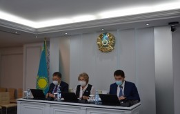 Прошла внеочередная сессия маслихата