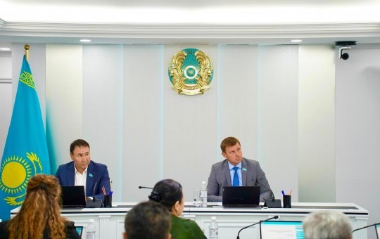 Мәслихатта көлік инфрақұрылымын дамыту мәселелері талқыланды