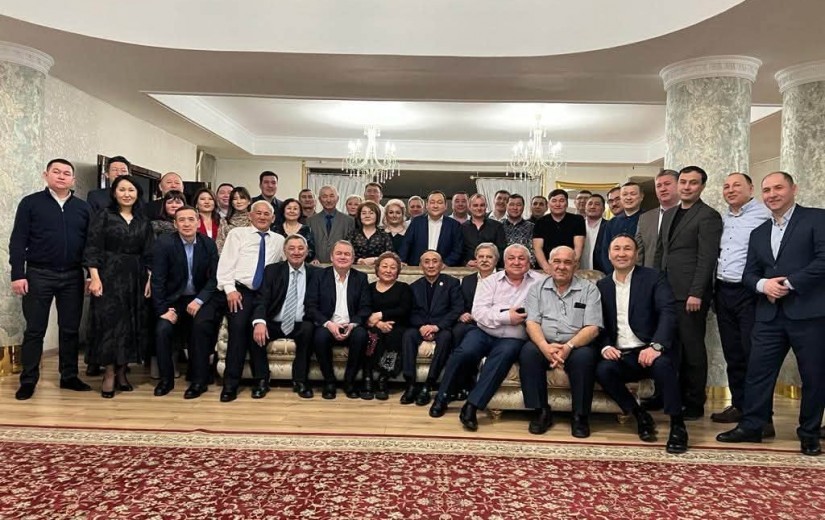 Құрметті су шаруашылығы саласының қызметкерлері мен ардагерлері!
