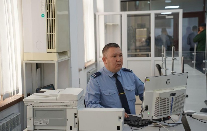 Астана мәслихатының депутаттары елорданың Полиция департаменті Әкімшілік полиция басқармасына барды