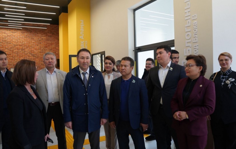 Депутаты маслихата Астаны посетили объекты , реализуемые в рамках проекта «JOLTAP», а также новое студенческое общежитие ЕНУ им. Л.Н. Гумилёва