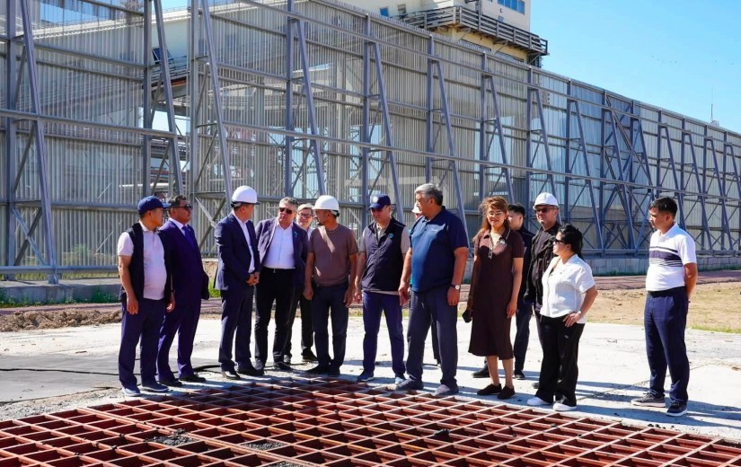 Депутаттар жылыту маусымына дайындалып жатқан нысандардың жұмысымен танысты