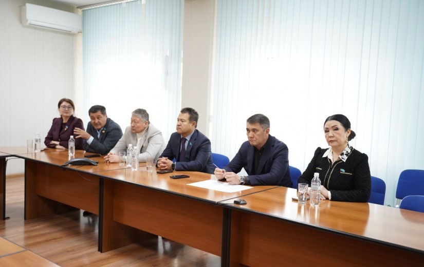 Депутаты маслихата посетили объекты теплоснабжения столицы