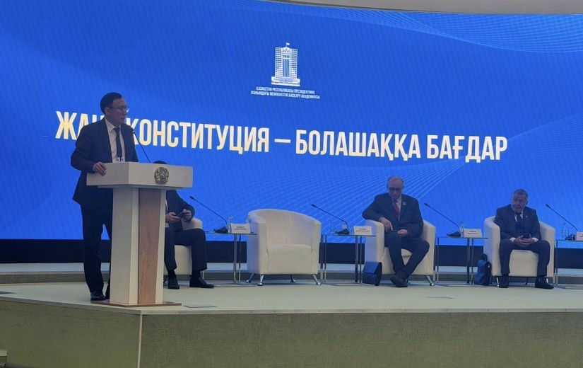 Еліміздің даму бағыттарын талқылауға арналған «Жаңа Конституция — болашаққа бағдар» атты дөңгелек үстел өтті