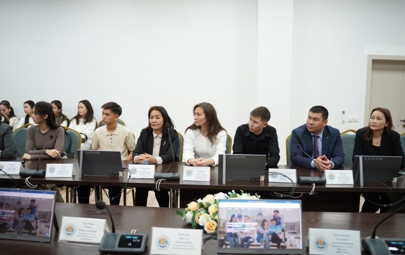 В стенах АО «Казахский университет технологии и бизнеса имени К. Кулажанова» обсудили Послание Президента народу Казахстана.