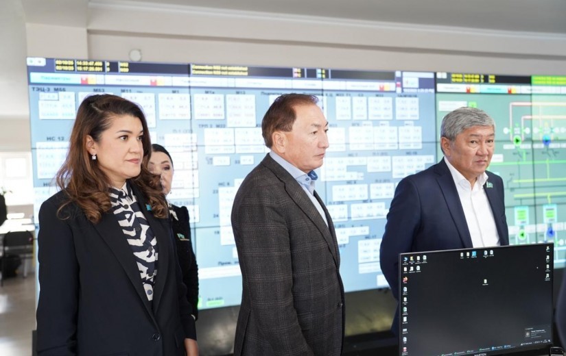 Депутаты маслихата посетили объекты теплоснабжения столицы