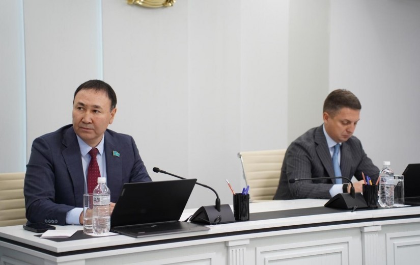Очередная сессия маслихата: обсуждение модернизации системы  профтехобразования столицы