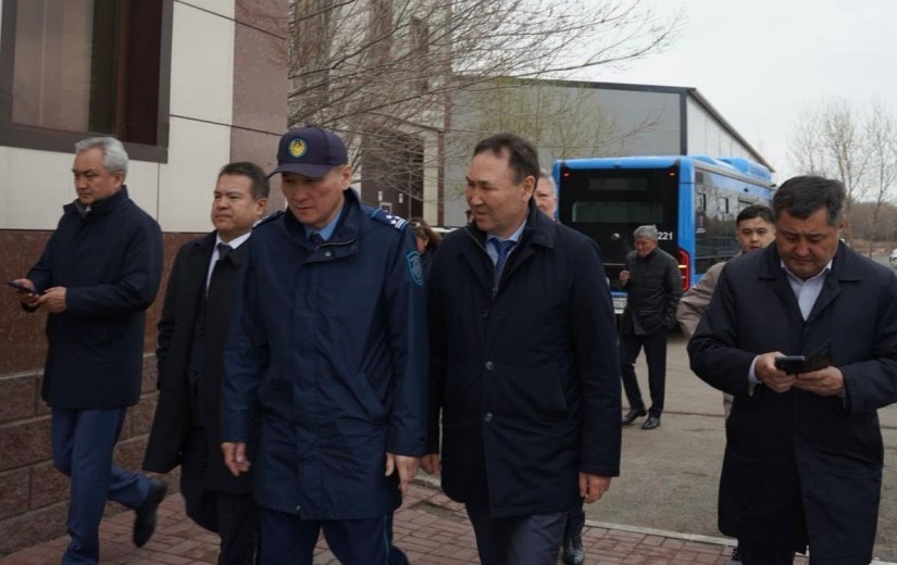 Астана мәслихатының депутаттары елорданың Полиция департаменті Әкімшілік полиция басқармасына барды