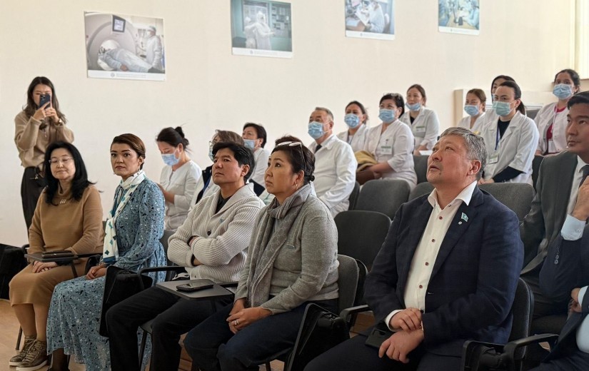 Депутаты ознакомились с работой медицинских организаций столицы