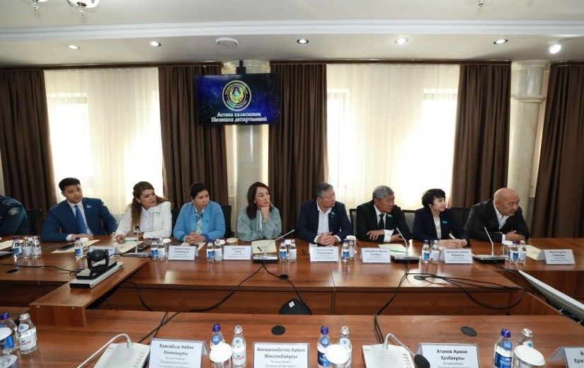 Депутаттар қоғамдық қауіпсіздік мәселелерін талқылады