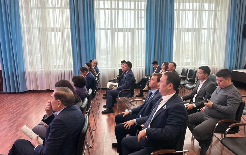 Состоялось очередное заседание депутатской фракции партии «AMANAT»