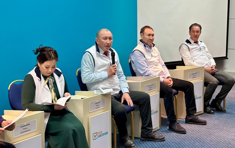 Компанияның «Mabetex Group» ұжымымен, сондай-ақ «Астана әлеуметтік технологиялар» қоғамдық бірлестігінің қызметкерлерімен кездесу өткізді