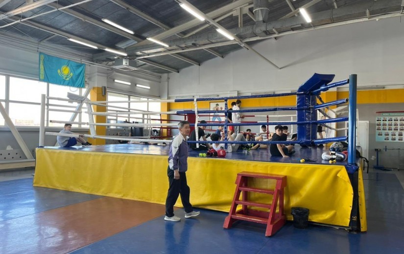 Мәслихат депутаттары елорданың спорт нысандарын аралады