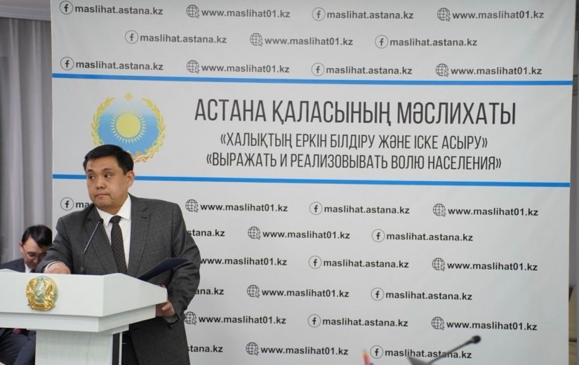 Мәслихатта заңдылық, құқық тәртібі және қоғаммен жұмыс мәселелері бойынша тұрақты комиссияның отырысы өтті