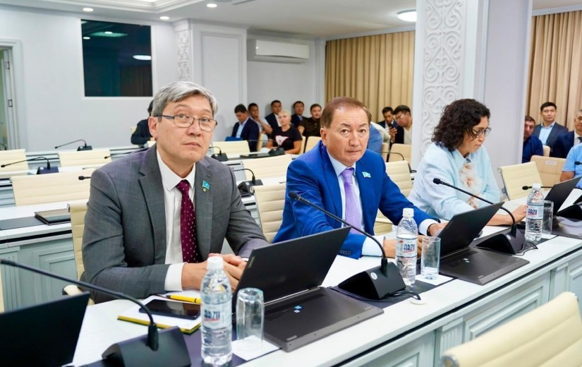 Мәслихатта көлік инфрақұрылымын дамыту мәселелері талқыланды