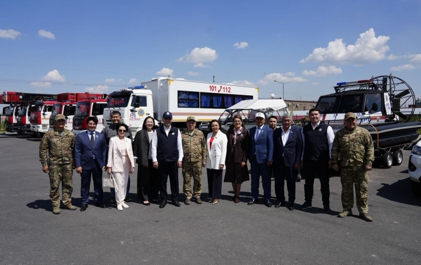 Депутаттар елордадағы өрт сөндіру бөлімдерін аралады