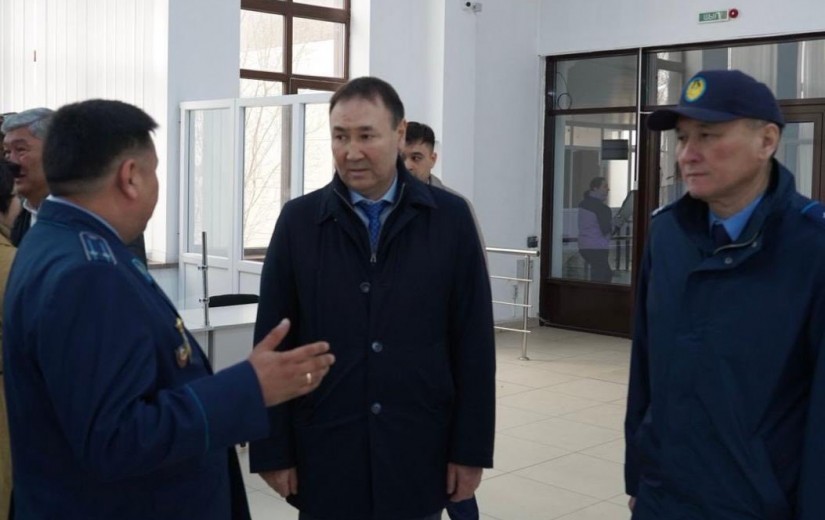 Астана мәслихатының депутаттары елорданың Полиция департаменті Әкімшілік полиция басқармасына барды