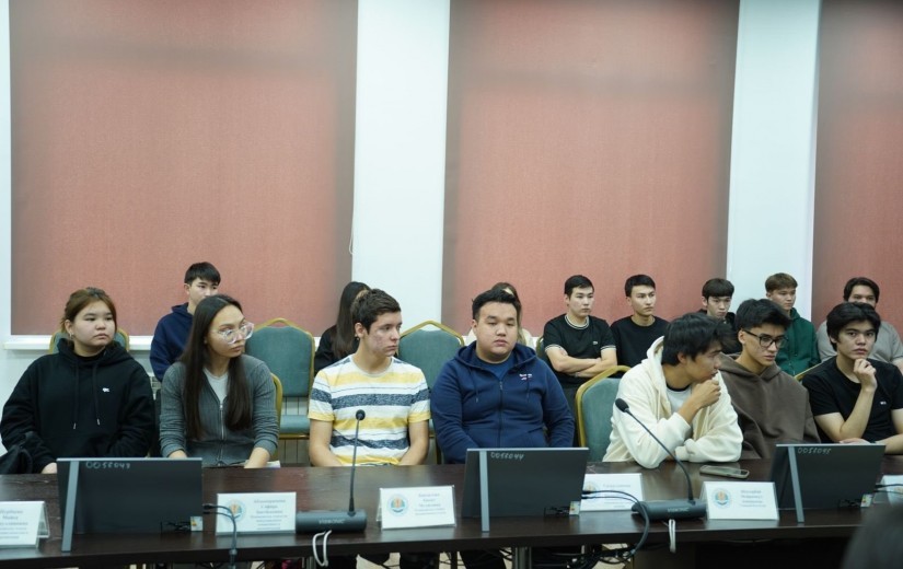 В стенах АО «Казахский университет технологии и бизнеса имени К. Кулажанова» обсудили Послание Президента народу Казахстана.