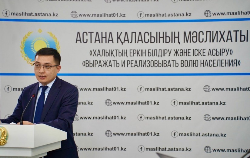 Астана мәслихатының депутаттары елорданың тұрғын алаптарын дамытуды талқылады