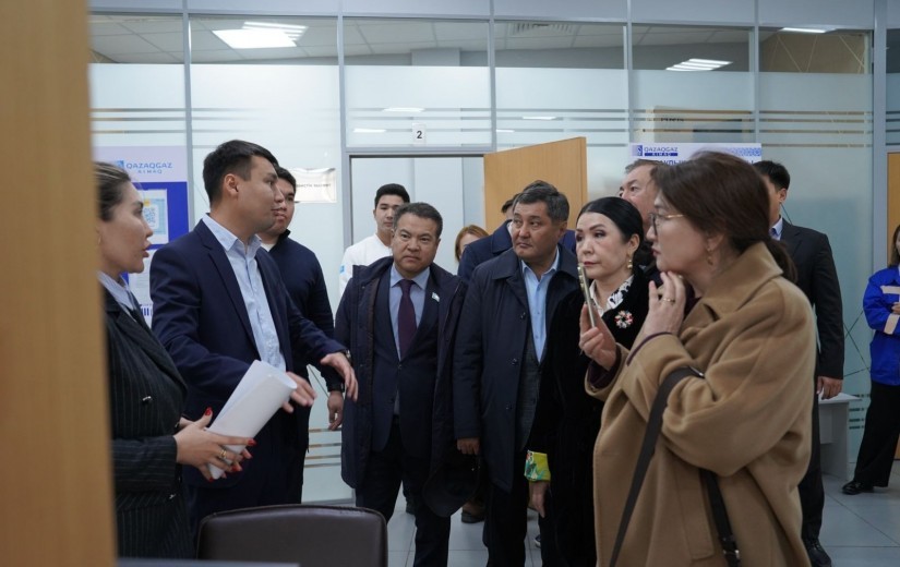 Депутаты маслихата посетили объекты теплоснабжения столицы